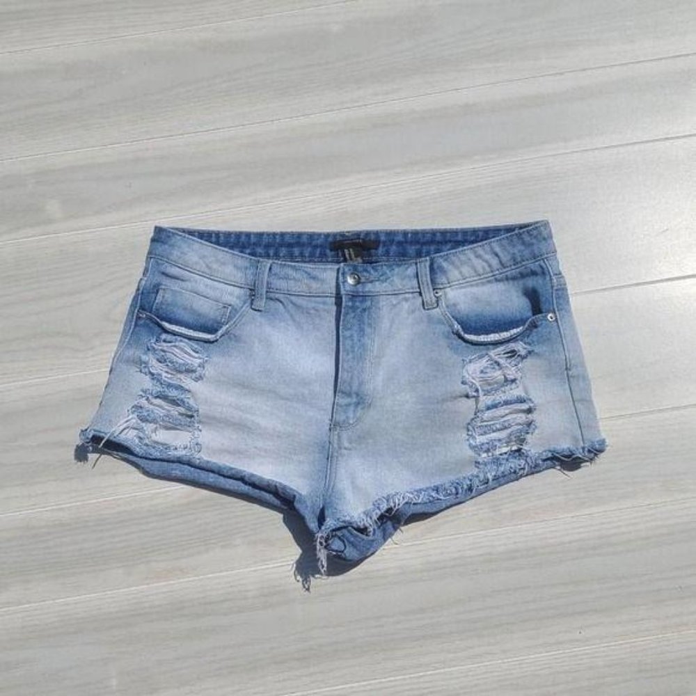 Forever 21 Demin distressed Shorts fringe